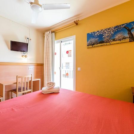איביזה העיר Hostal Residencia Europa Punico מראה חיצוני תמונה